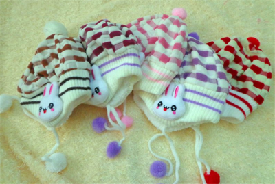 Fall/winter 2014 Korean children children's hats colored stripe baby helmet head Hat plush
