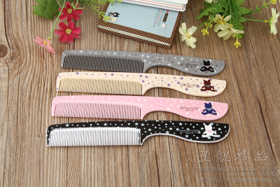 Cute cartoon plastic comb handle comb convenient comb comb comb
