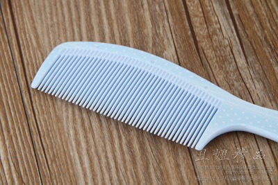 Cute cartoon plastic comb handle comb convenient comb comb comb