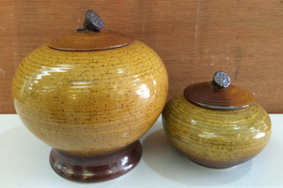 Jingdezhen ceramic Huang Lian tank medium ornaments