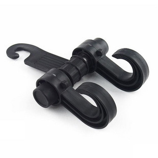 Double - head coupler in the car with dual - hook - mounted multi-functional seat - back plastic hook.