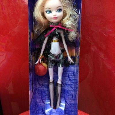 High quality new material 866E monster female High school joints can move, clothes can mix