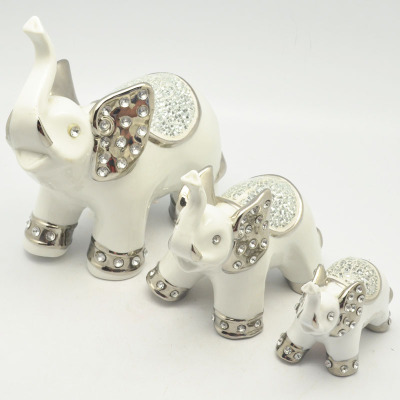 81618 Silver ceramic elephant