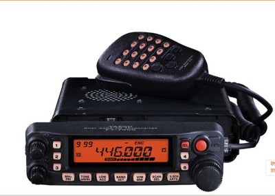 Yaesu FT-7900R optimize the high-power 50W in-car radio