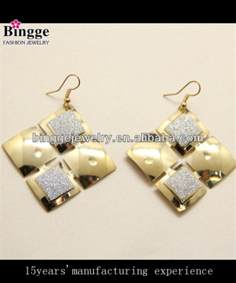 Multiple Ling-shaped mosaic earrings fashion jewelry in Europe and America in 2015, the latest fashion accessories
