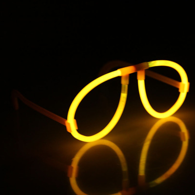factory price glow eyeglass with 5x200mm glow stick,