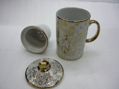 Manufacturers selling Jingdezhen ceramic gifts leakage cup ceramic cup gold Mug