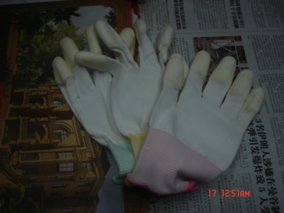Yiwu factory samples by wholesale supply nylon 13 pin PU anti-static protection gloves