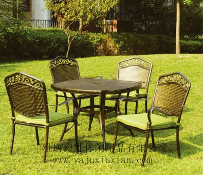 Outdoor Courtyard Table and Chair Leisure Bar Cast Aluminum Alloy Chair Combination Leisure High-End Villa Club Set