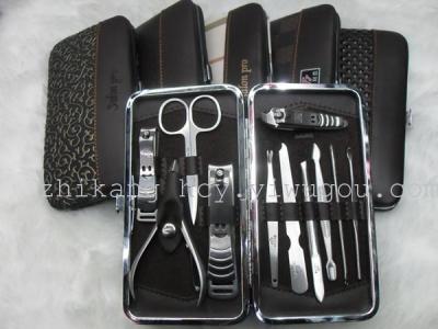 Nail clippers with stainless steel Nail clippers for 11 pieces in a cosmetic manicure suit