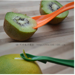 KM manufacturer direct marketing 1134 kiwi fruit spoon fruit peeler open orange carving machine