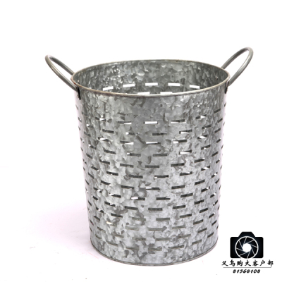 Flower pot wholesale tin Flower bucket simulation European original color hollowed out iron camellia bucket, household items