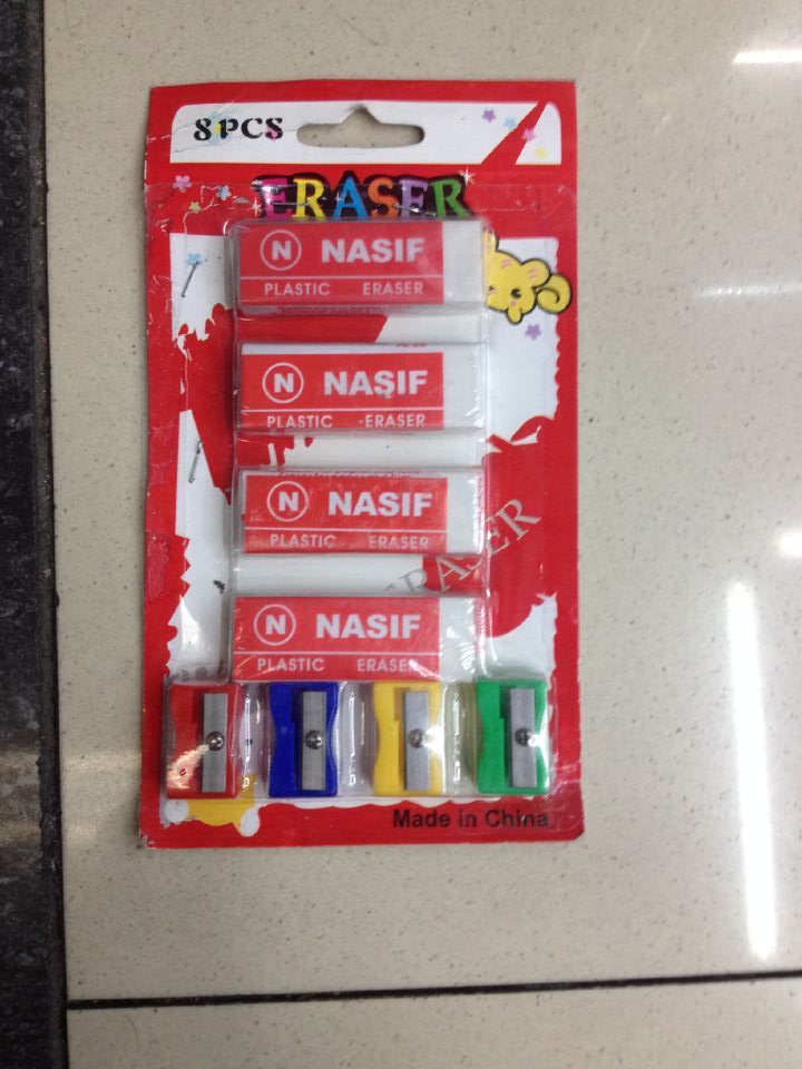 4个卷笔刀加4个橡皮组合吸卡