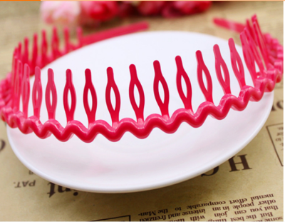 Korean version of the new candy color plastic belt tooth wave continuous hoop lovely head ornaments