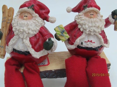 Resin Santa Claus figures decorated Christmas Santa Claus ornaments Home Furnishing resin handicraft decoration