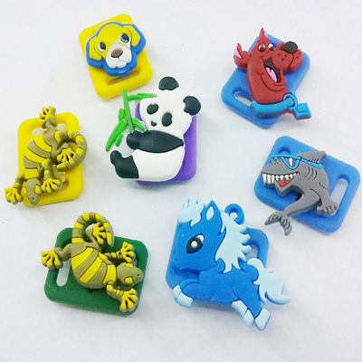 New customized processing of special PVC glue cartoon shoes huaxie buckle