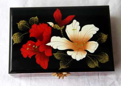 The supply of tourist handicraft lacquer jewelry box peony lily series wedding gift wedding gift