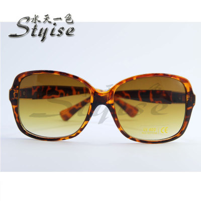 The direct new sunglass leopard shaped black super sunglasses 296-1356