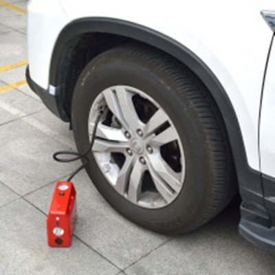 Xinqi Multi-Function Wireless 220 Car Start Power Charging Pump Air Pump