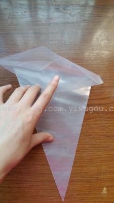 Customized transparent cone bag，cake pastry bags decorating bag, squeeze flower bags, cut bags