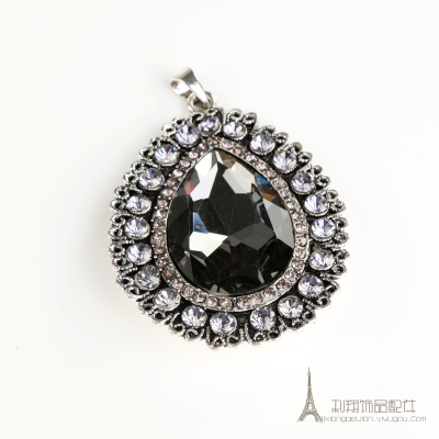 Zinc alloy pendant teardrop-shaped jewelry handmade diamond ladies in Europe and America