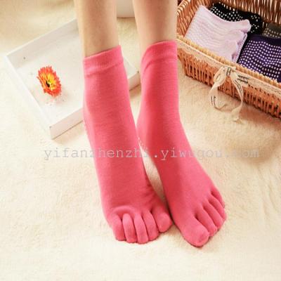 Professional Yoga Yoga five finger socks socks unisex socks slip four seasons to wear socks five-toe socks