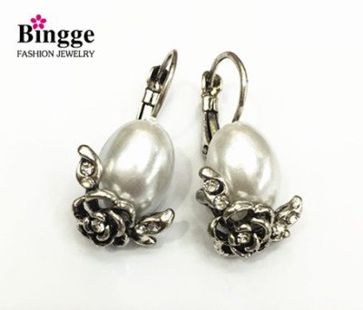 France hook plated Antique Silver Plate alloy earrings with pearls