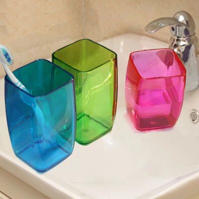 Travel lovers set of toiletries toothbrush glass of milk glass mug Cup toothbrush holder wash brush Cup