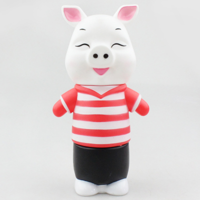 9.9 Yuan ten store distribution plastic piggy bank cartoon piggy medium three pigs