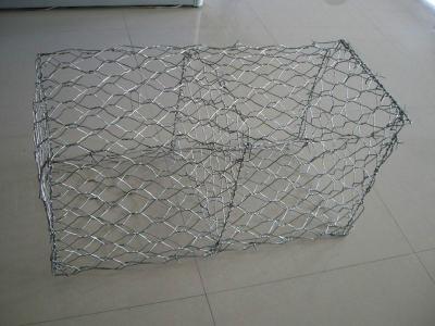 Specializing in the production of galvanized steel wire mesh cage 
