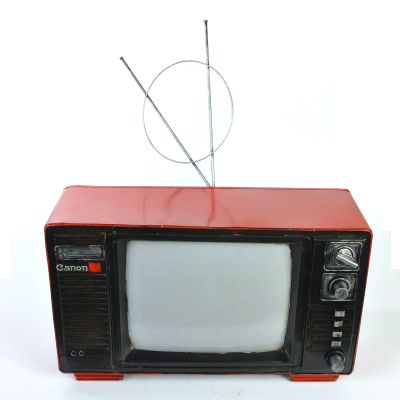 Manufacturer direct selling vintage tin-color TV model home furnishings.
