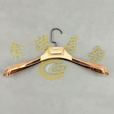 Rose gold plastic hangers clothing store display rack clothes pin non slip hanger