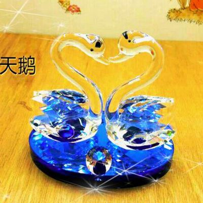 Car perfume Crystal large Swan perfumes accessories car ornaments in the upscale car perfume