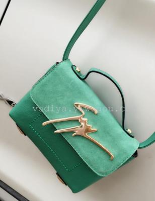 2015 new winter matte leather handbag Mini hijab Xiekua package