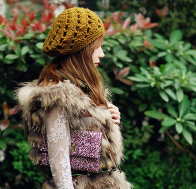 Viviandan & MiuMiu New Hollow Crochet Woolen Cap Knitted Hat