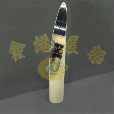 The cylindrical mirror mirror barrel profile mirror mirror is applicable to any occasion