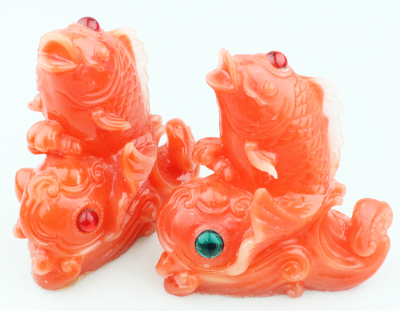 9.9 yuan ten yuan shop Distribution Supply imitation jade resin handicraft decoration other ornaments red jade fish
