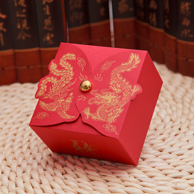 High-end wedding candy box customs-made three-dimensional creative new candy box appearance patent longfeng cheng xiang small