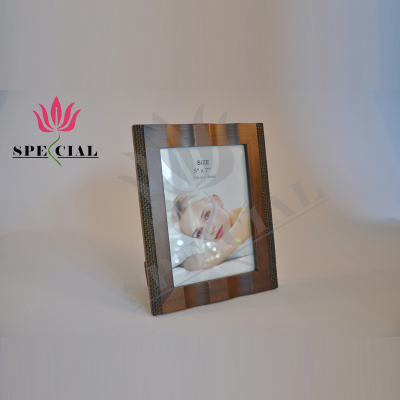 Wooden photo frames placed boutique creative photo sets of high-grade pure wood ornaments