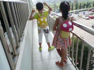 Korean cute cartoon big mushroom backpack kindergarten small class baby girls and boys children Fashion Shoulder Bag
