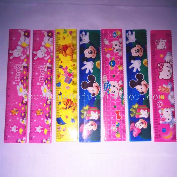 15公分，塑料，卡通图案，贴花尺子