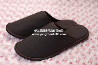 Four Star Rooms Hotel disposable slippers to supply the hotel rooms with disposable slippers