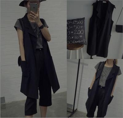 The new all-match cotton sleeveless jacket no long buckle black coat vest in