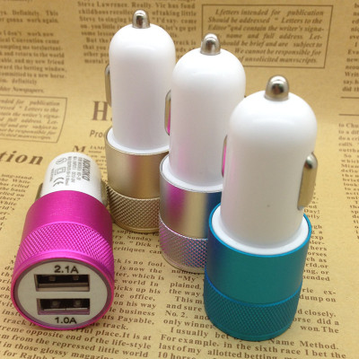 Metal aluminum alloy car charger cannon car charger 3.1A dual USB car charger bullet