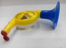 Creative horn whistle strange and eccentric small toys creative novelty rattle child
