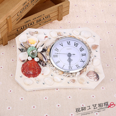 Creative shell of modern living room fashion watch clock clock Mediterranean shell art