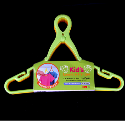 Japanese KM.1088. children's plastic folding clothes hanger.3