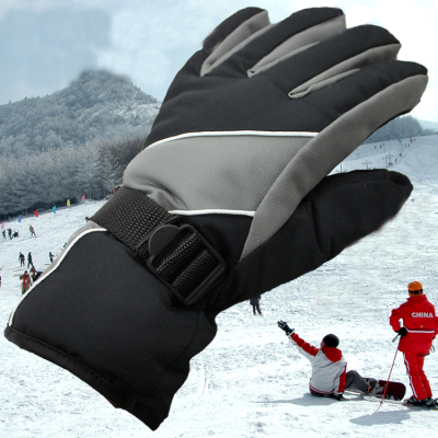 The supply of adult men wind rain slip gloves ski gloves