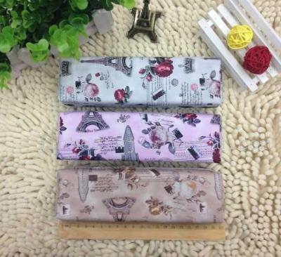 Manufacturers selling fashion personality British style retro classic Paris tower pattern stationery pencil case