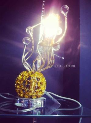 Direct manufacturers of aluminum wire flower crystal ball aluminum wire lamp room lamp